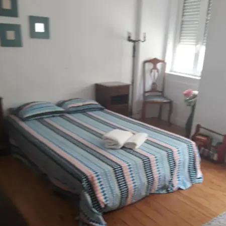 With 4 Bedrooms In Lisboa, With Wonderful View And Wifi Apartament *